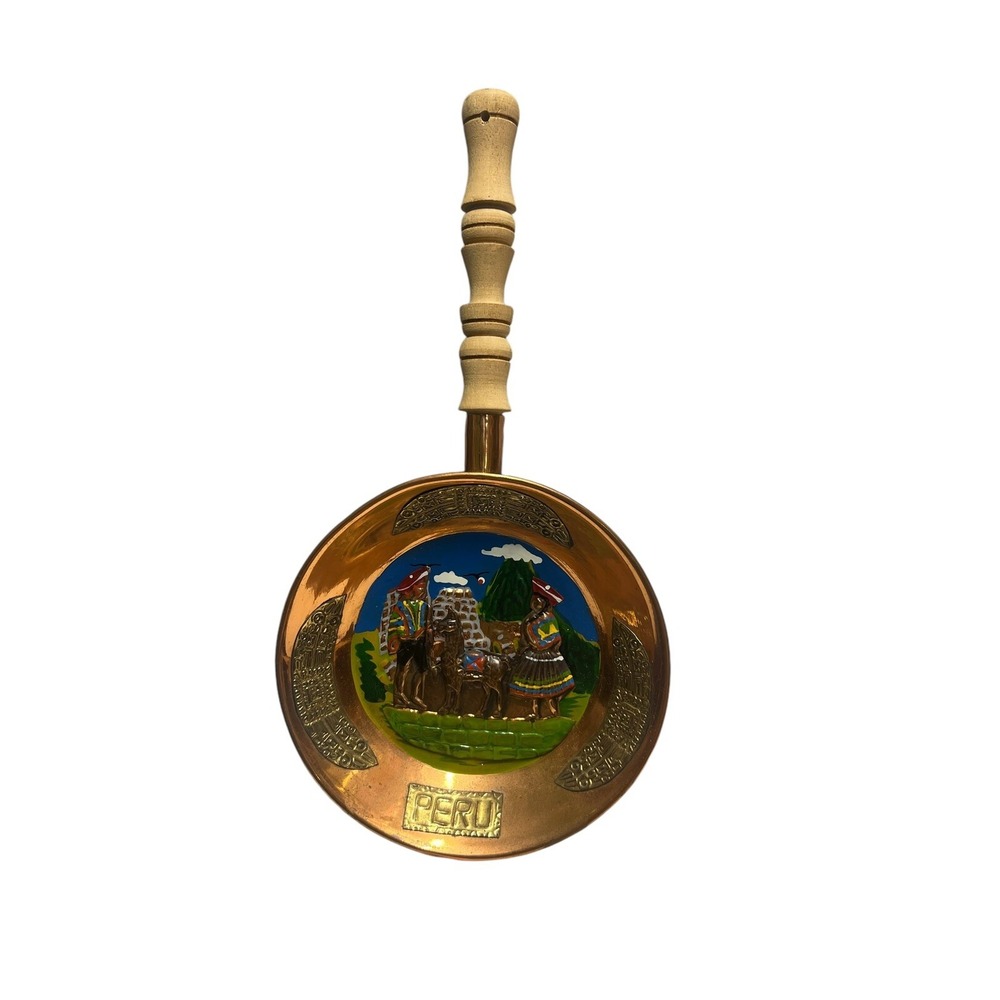 Peruvian‎ Peru Copper Metal Wall Hanging Skillet Cusco  LLama 10" Vintage